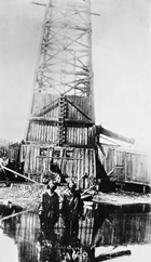 Drilling rig in the Wainwright oil field, 1920s; the Wainwright oil field was discovered shortly after petroleum was found at the Turner Valley field.