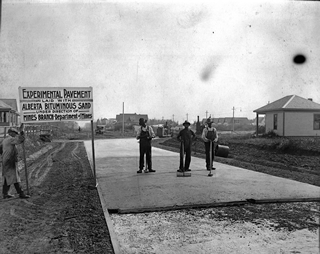 View of demonstration experimental pavement laid in Edmonton, Alberta, 1915. Source: Provincial Archives of Alberta, A3399