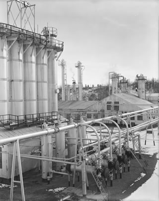 In July 1952, Royalite buys the Western Propane plant and relocates it to the Turner Valley plant site. It makes propane from the main plant’s flare gas. <br />Source: Provincial Archives of Alberta, P2902