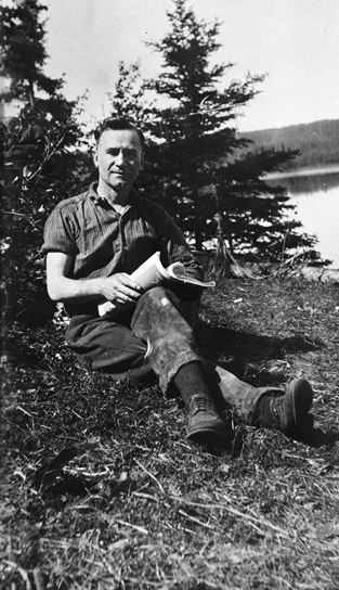Robert Fitzsimmons at Bitumount, ca. 1920s, Source: Provincial Archives of Alberta, A3358