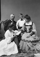 Archibald Wayne Dingman family, ca. 1897. Source: Glenbow Archives, NA-1424-4