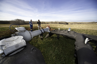 Tied in coal bed methane (CBM) well, Ponoka, Alberta<br/> Source: Courtesy of Encana Corporation