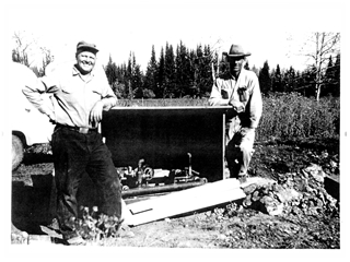 Tom Adams (l) and Stan Jones (r)<br/> Source: Courtesy of Gwen Blatz