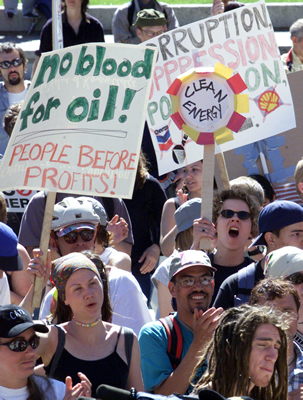 Protestors gather in Calgary during the 16th Annual World Petroleum Congress, 2000. Source: CP Photo/Adrian Wyld